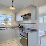 Residencia Lena アパート *