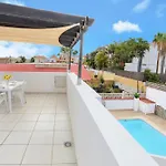 Residencia Lena * コラレホ