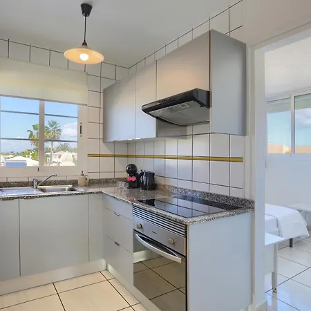 Residencia Lena Appartement *