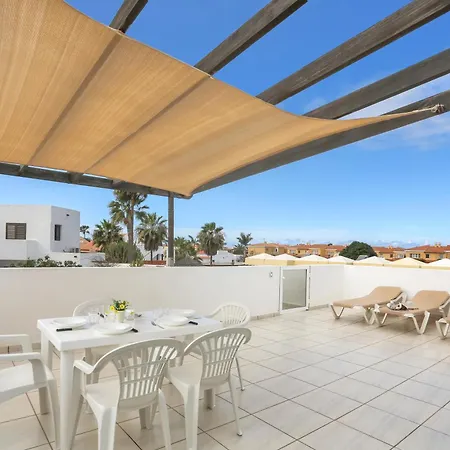 Residencia Lena Appartement *