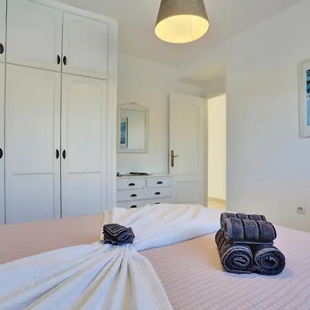 Apartament Residencia Lena *